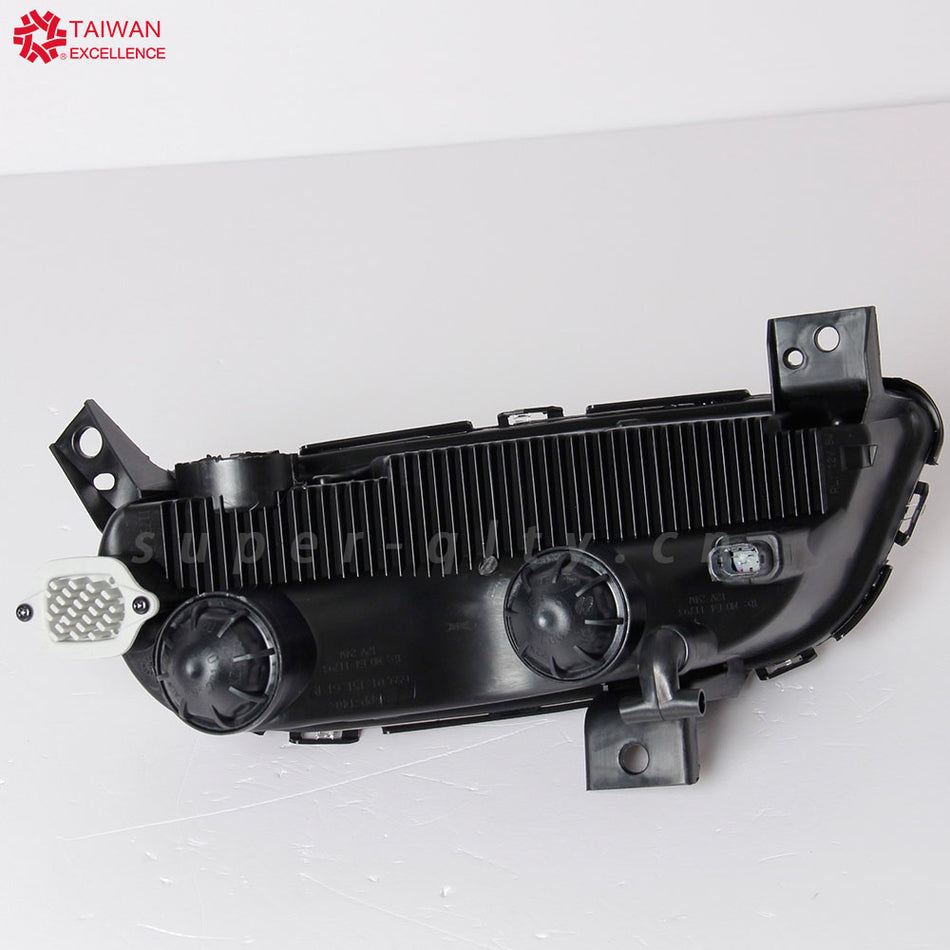 Fit For Porsche Panamera 970 DRL Daytime Running Light 2010-2013 LED Fog Lamp OE replacement parts L:97063108103 R:97063108203