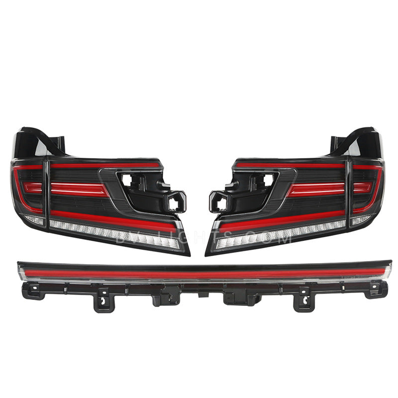 Toyota Vellfire 2015-2018  Modified Tail light Rear cross Trunk tail lamp Led dynamic rear through tail light