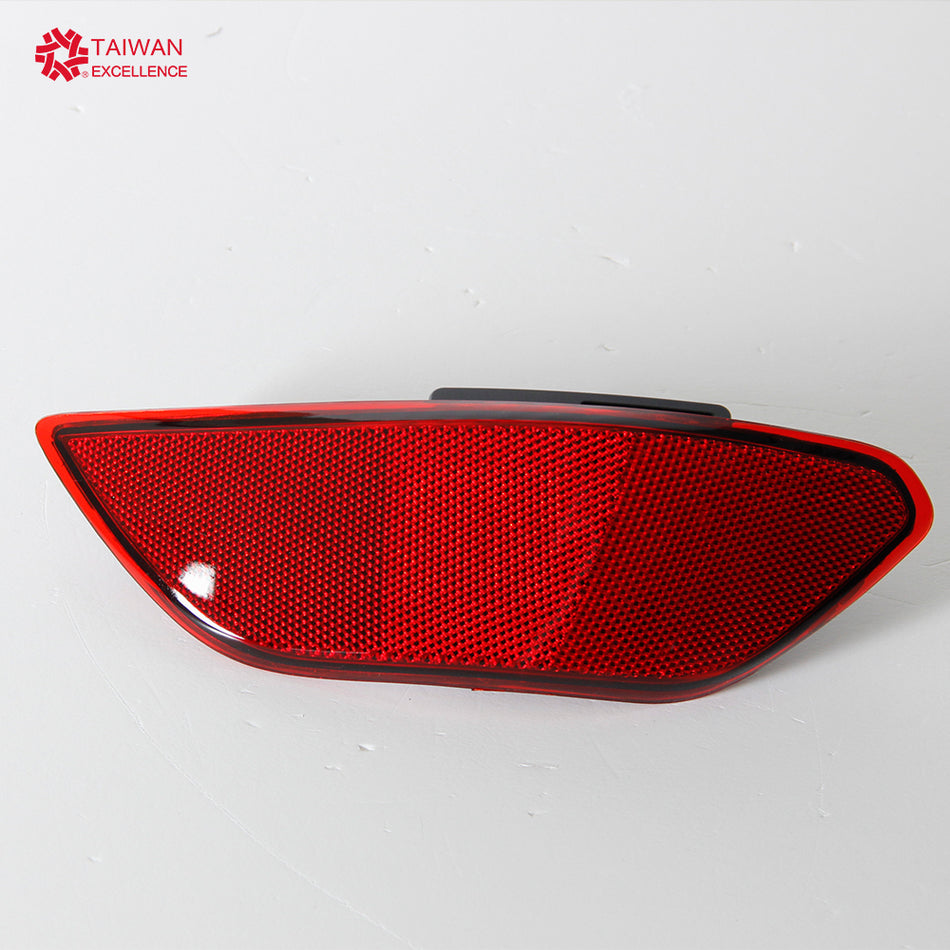 Fit For Porsche Cayenne 2011-2014 Car Red Rear Bumper Rear Bumper Lamp Reflector Lamp Reflector